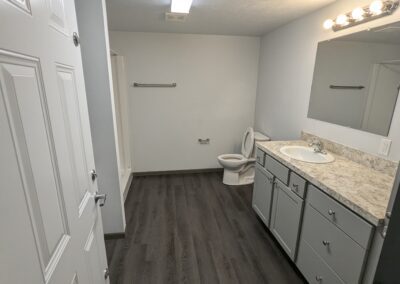 Fremont Northside Townhomes bathroom